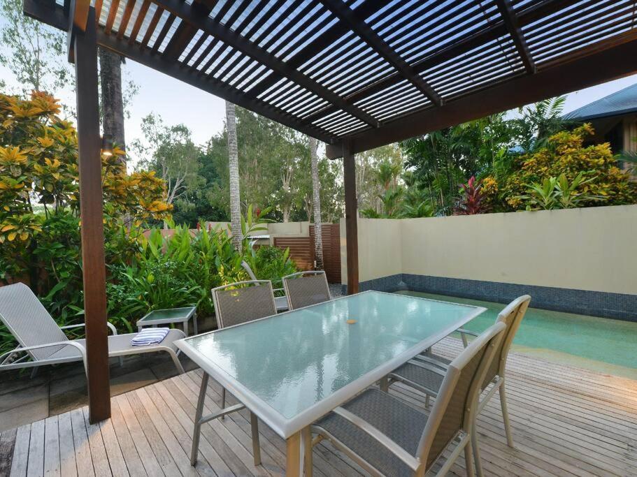 Cassowary Villa 1 - Short Walk To Beach And Town Port Douglas Buitenkant foto